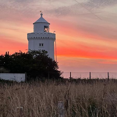 Fab Stay Uk - Coastal And Country Retreat With Free Secure Off Road Parking Minutes From Both Dover And Deal المظهر الخارجي الصورة