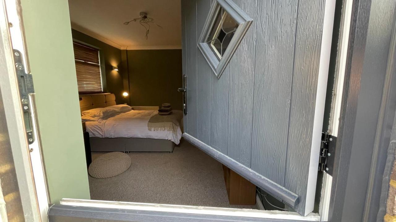 Fab Stay Uk - Coastal And Country Retreat With Free Secure Off Road Parking Minutes From Both Dover And Deal المظهر الخارجي الصورة